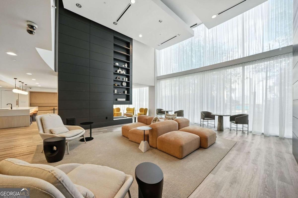 3324 Peachtree Road Atlanta - 31