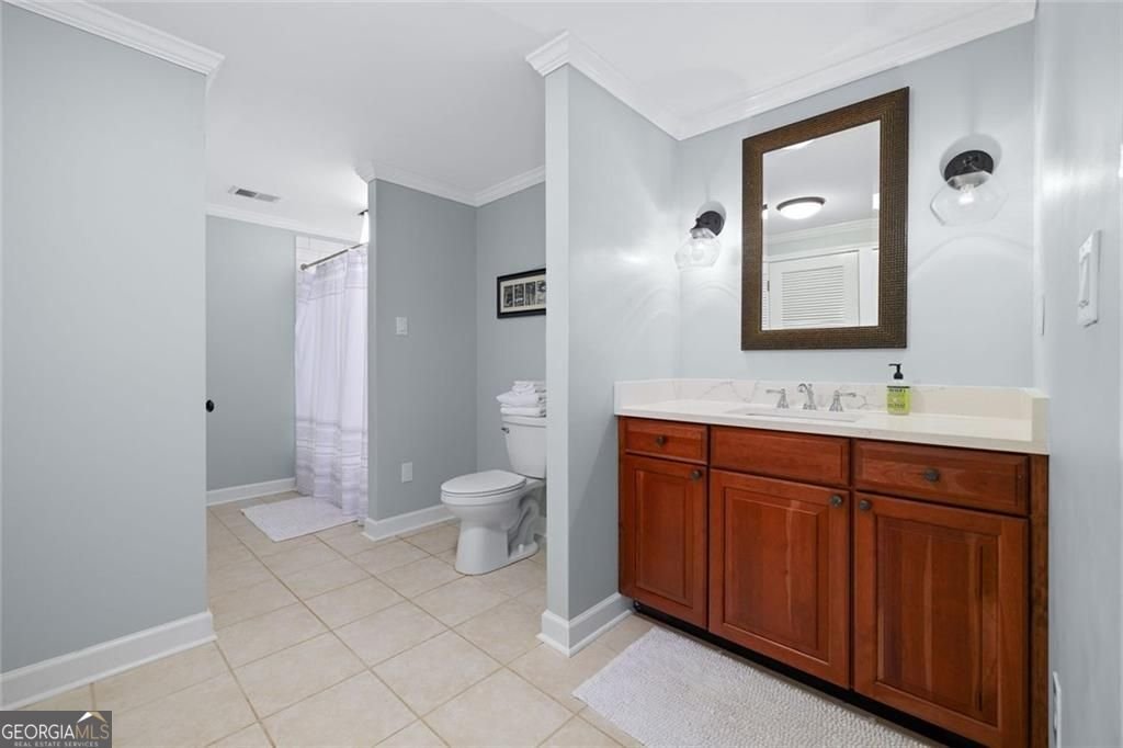 3469 Chaselton Court Berkeley Lake - 40
