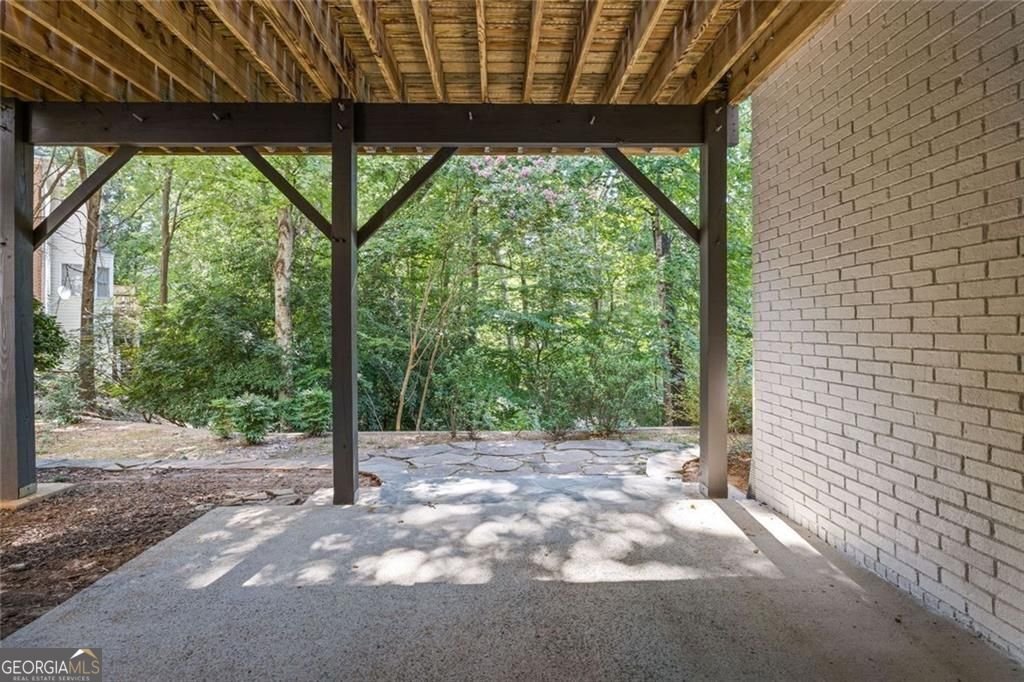 3469 Chaselton Court Berkeley Lake - 41