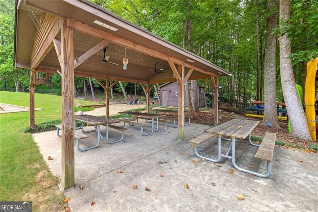 3469 Chaselton Court Berkeley Lake - 58