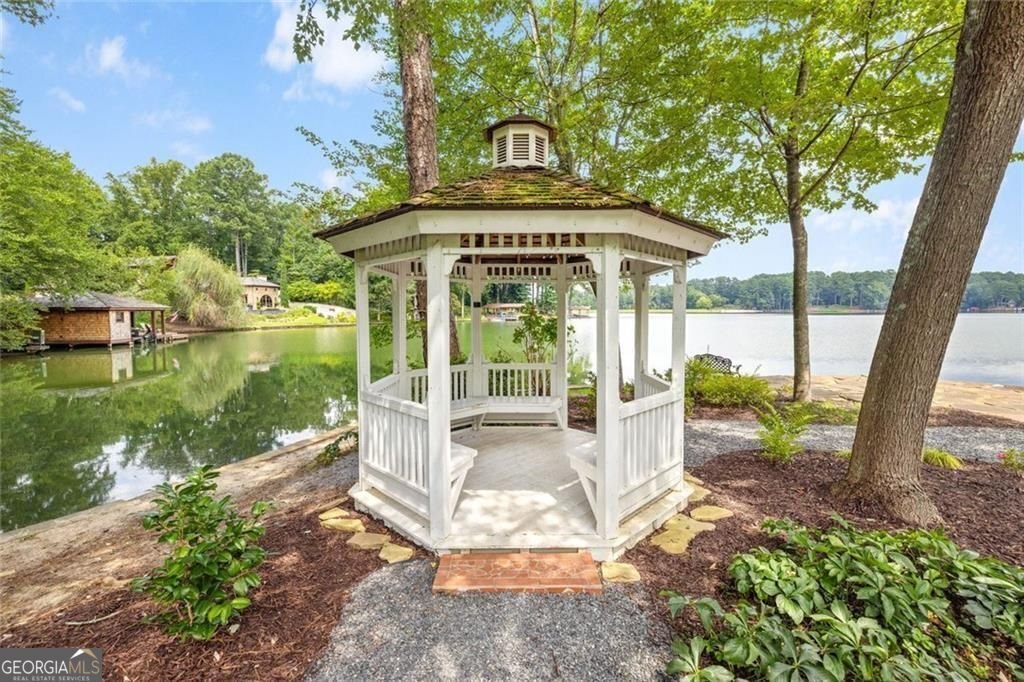3469 Chaselton Court Berkeley Lake - 67