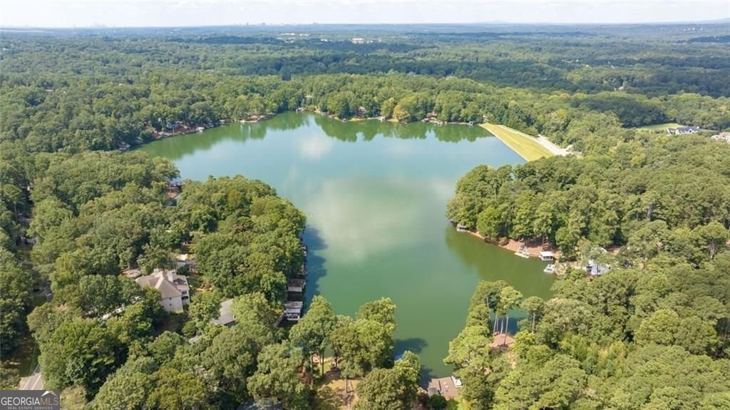 3469 Chaselton Court Berkeley Lake - 83