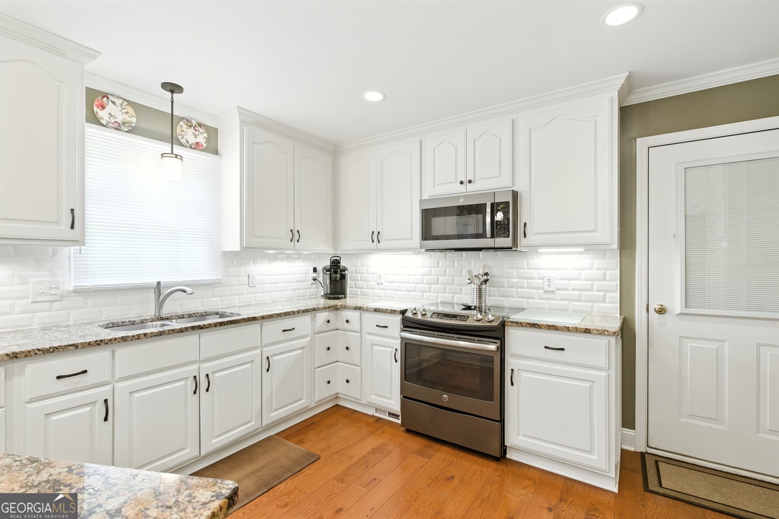 1407 Daybreak Road Cleveland - 11