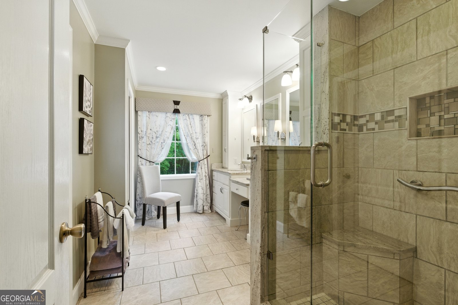 1407 Daybreak Road Cleveland - 16