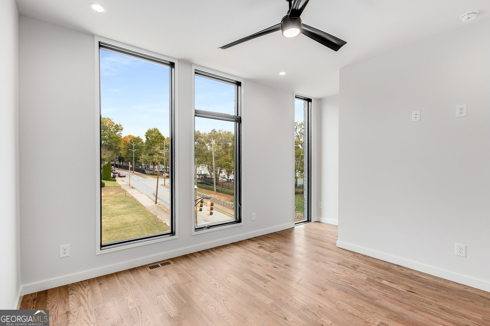 105 Georgia Avenue Atlanta - 13