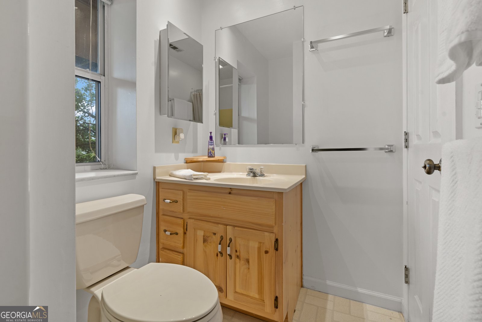 1387 Valley Street Clayton - 42