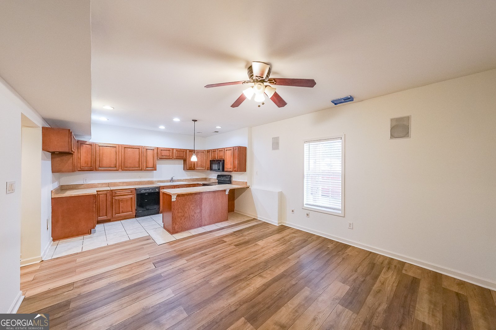 7580 The Lakes Drive Fairburn - 18