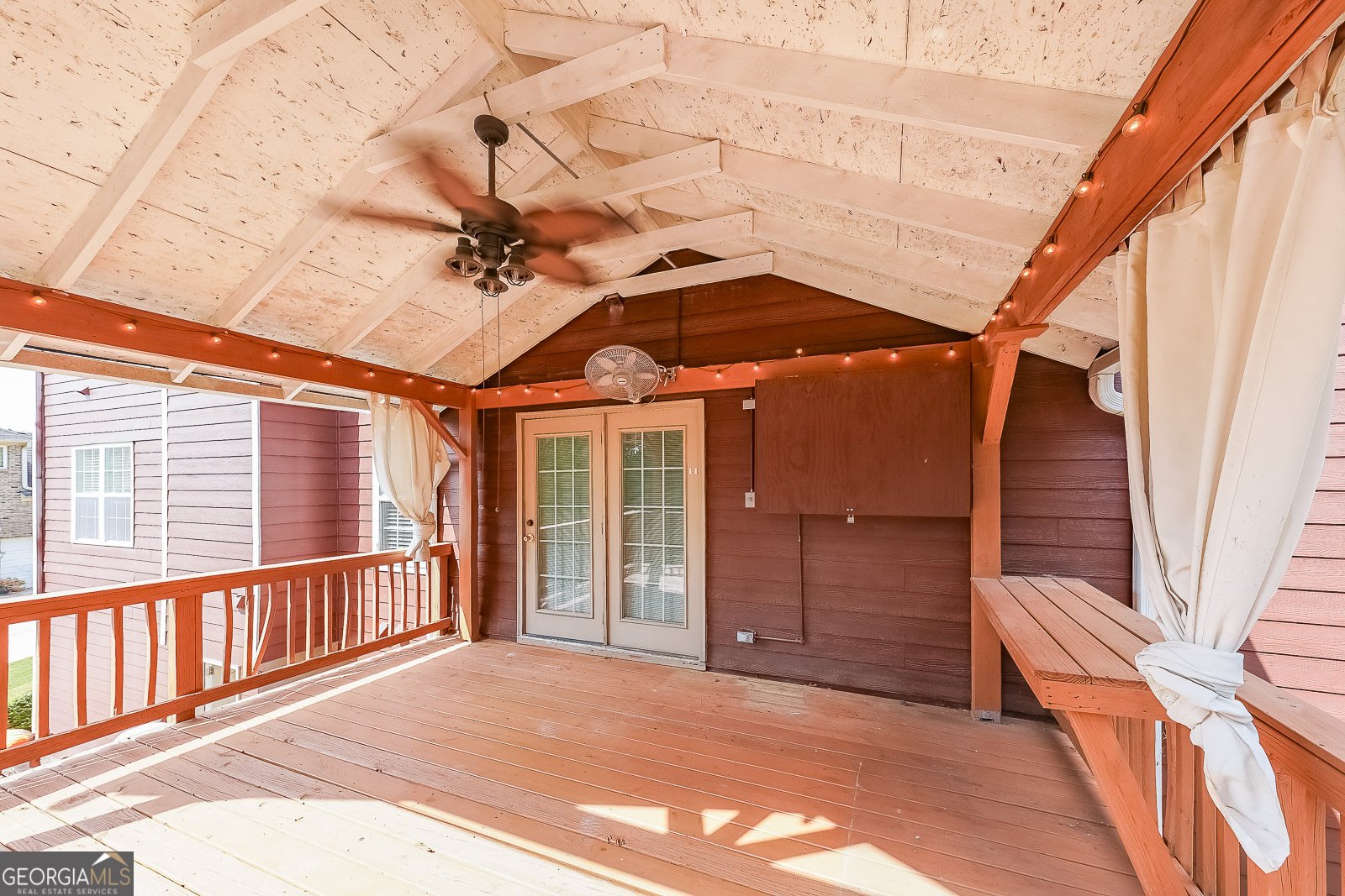 7580 The Lakes Drive Fairburn - 25
