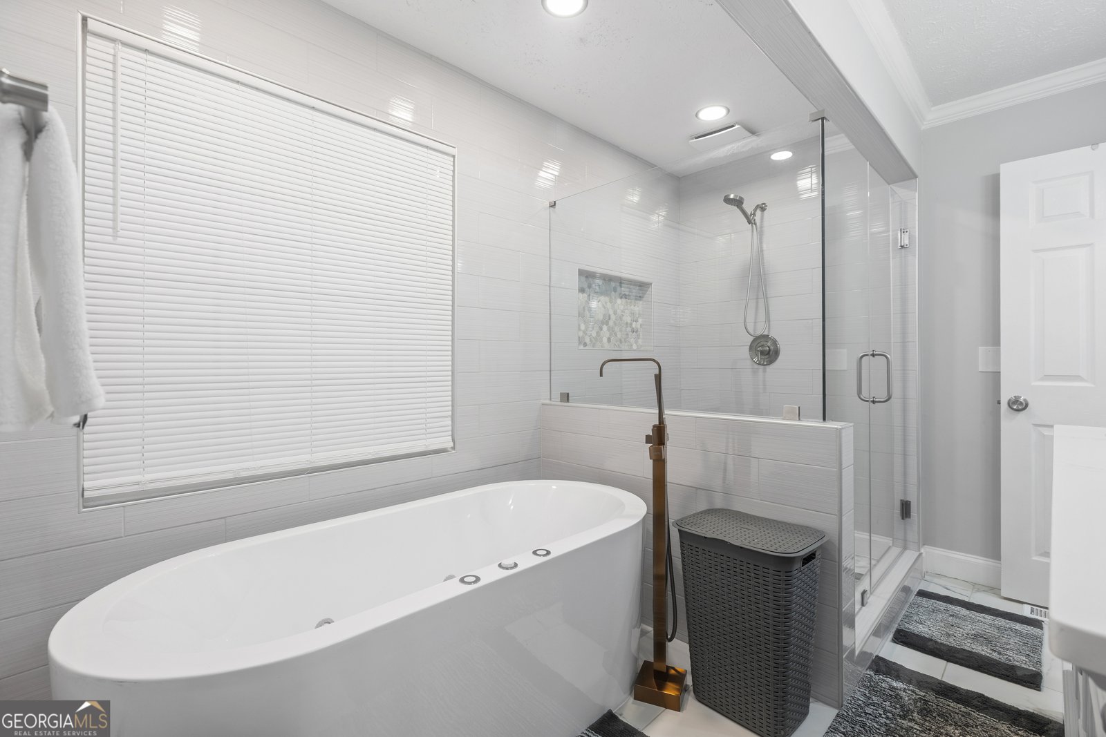 2390 Stone Drive Lilburn - 24