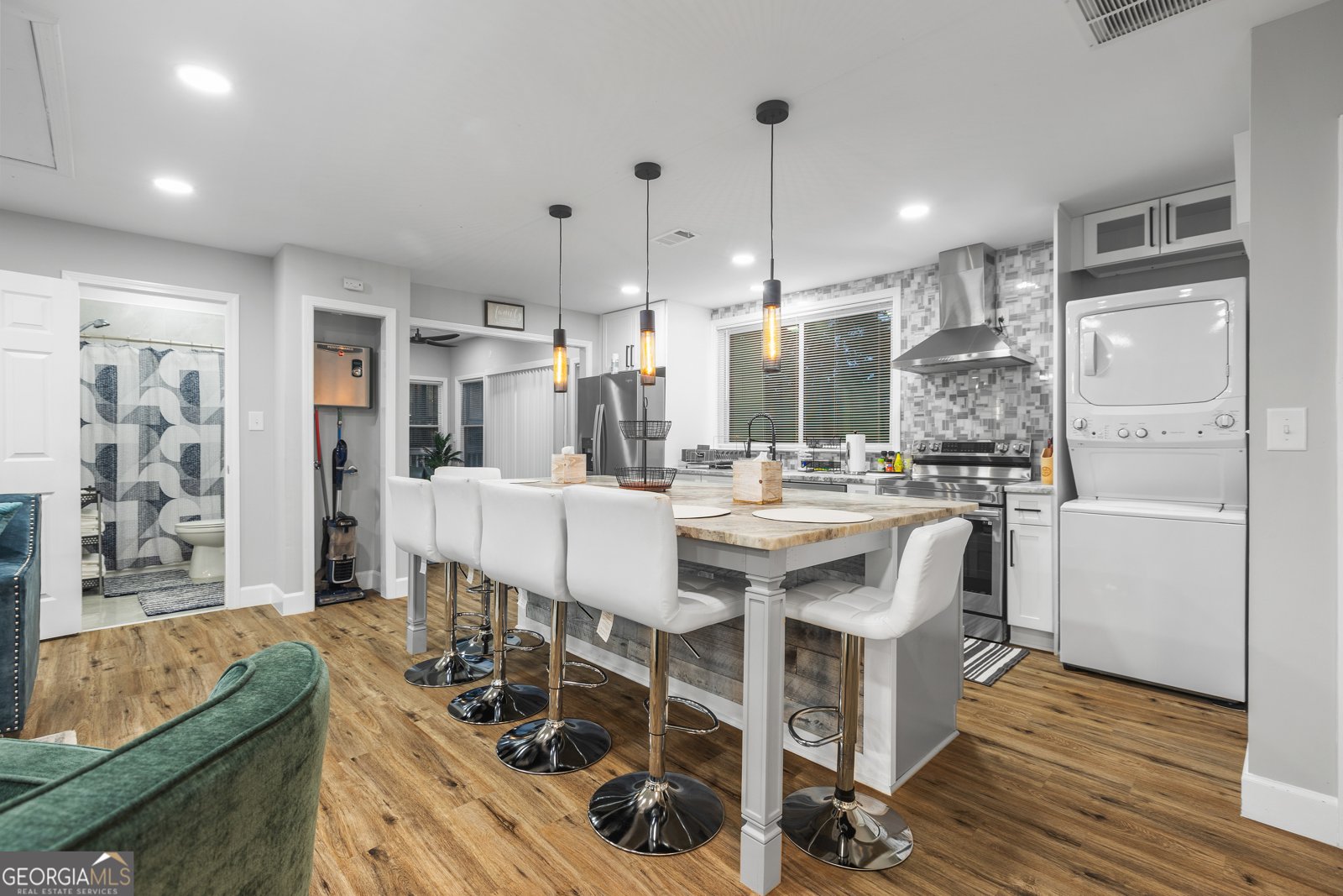 2390 Stone Drive Lilburn - 39