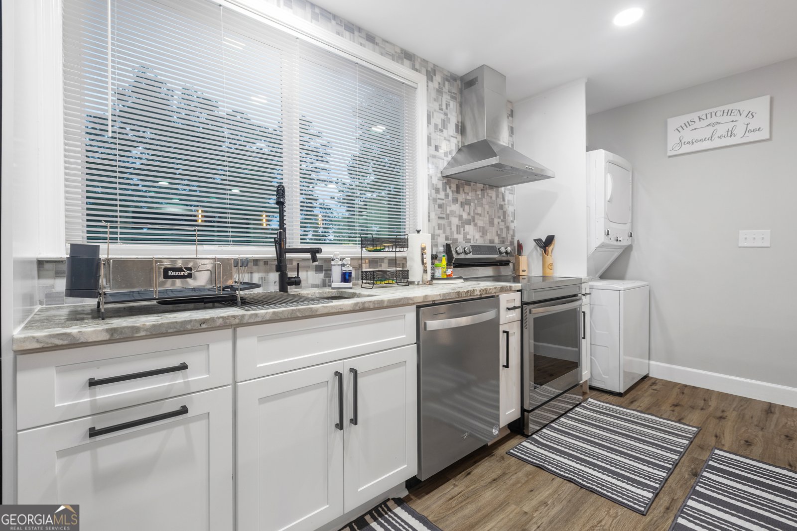 2390 Stone Drive Lilburn - 40