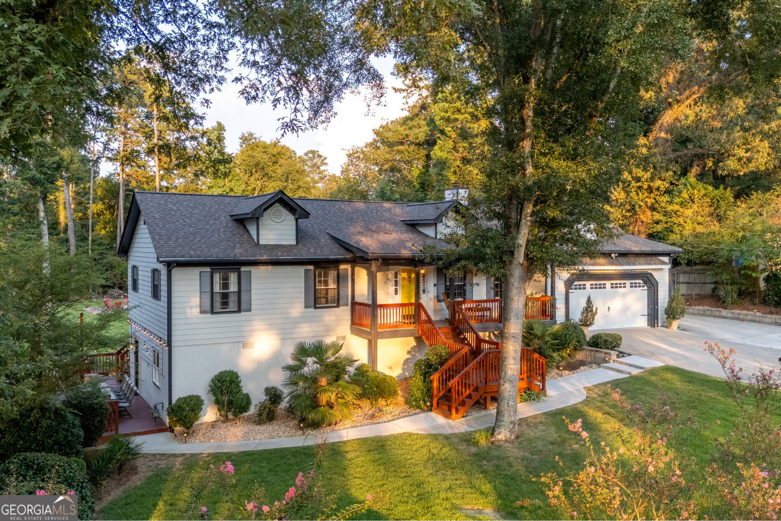 2390 Stone Drive Lilburn - 8