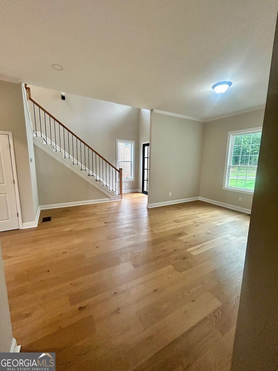 5618 Livesage Drive South Fulton - 3