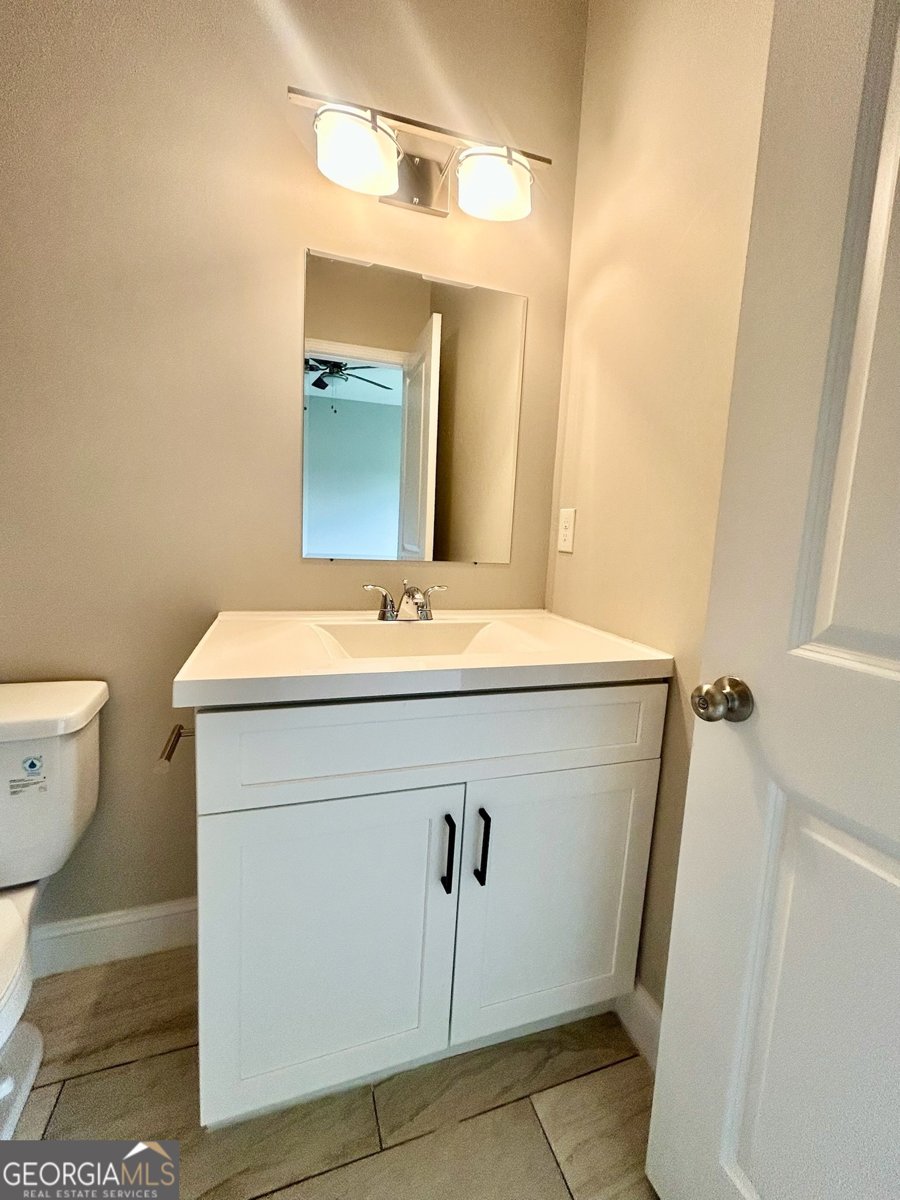 5618 Livesage Drive South Fulton - 32