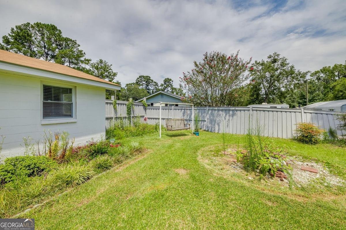 12 Walnut Street Bloomingdale - 28