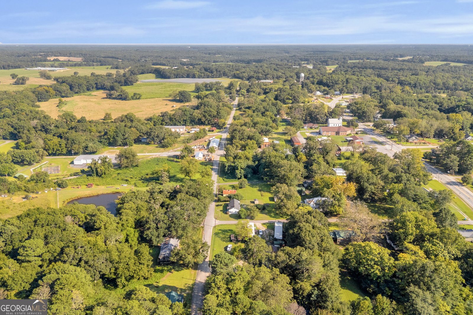 2621 Bond Avenue Canon - 43