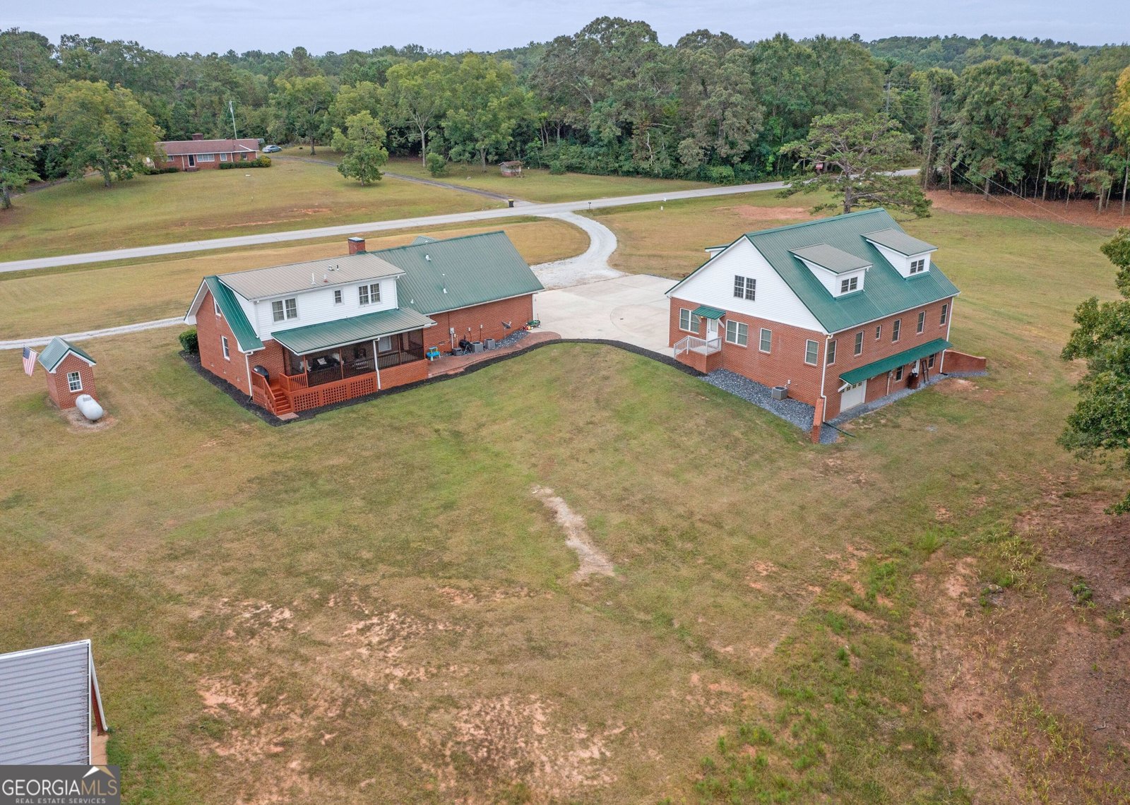 375 Luther Bailey Road Senoia - 2