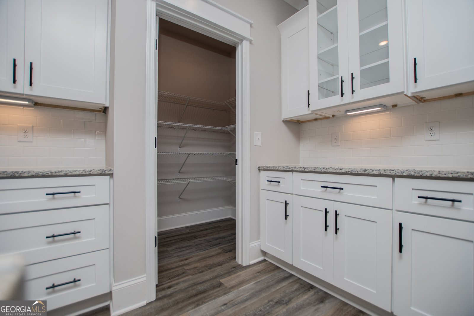 6851 Phillips Mill Road Douglasville - 24