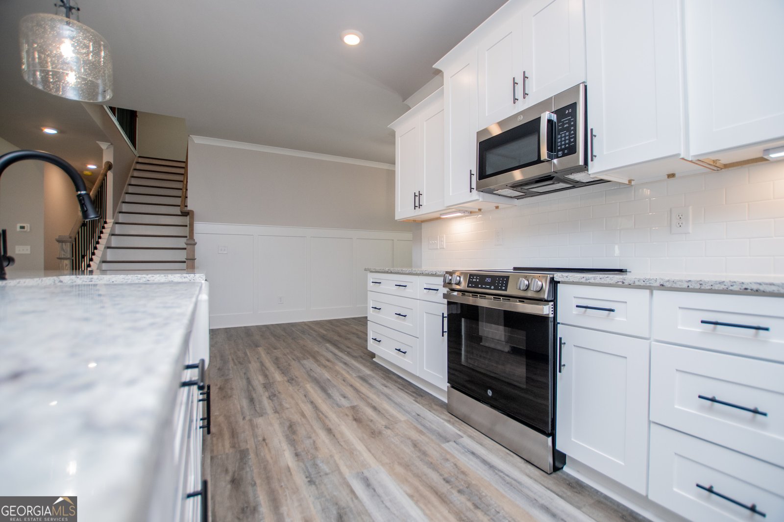 6851 Phillips Mill Road Douglasville - 29