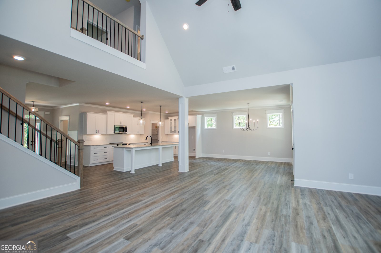 6851 Phillips Mill Road Douglasville - 33