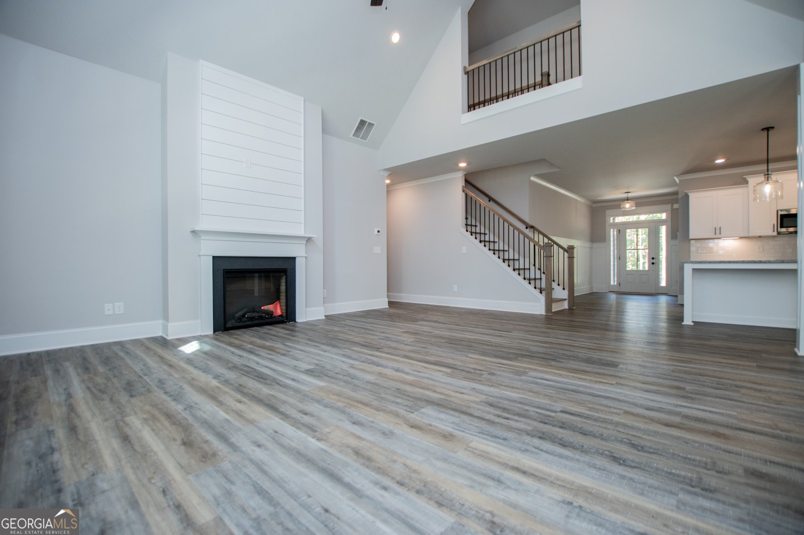 6851 Phillips Mill Road Douglasville - 36