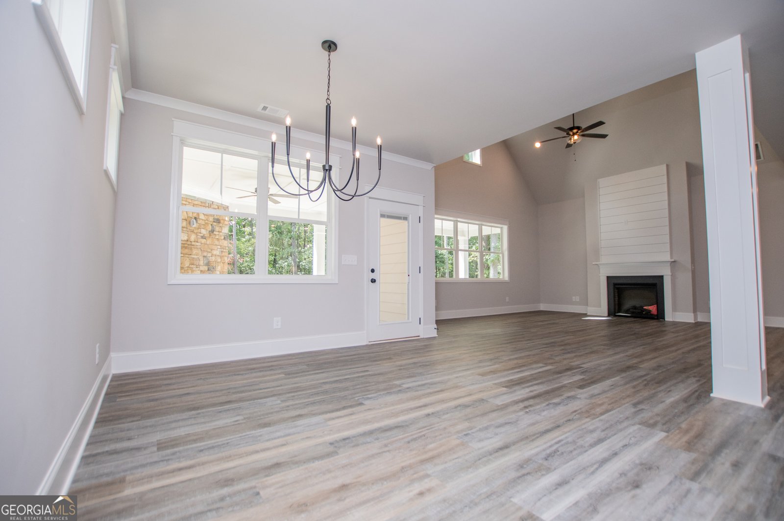 6851 Phillips Mill Road Douglasville - 39