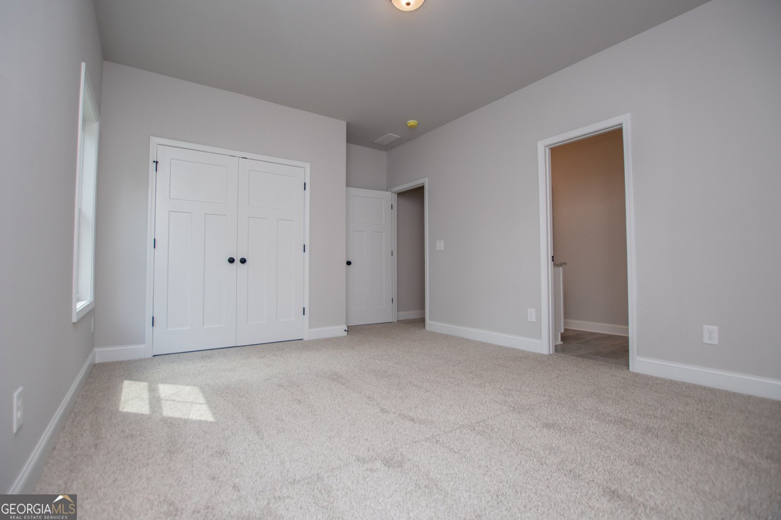 6851 Phillips Mill Road Douglasville - 77