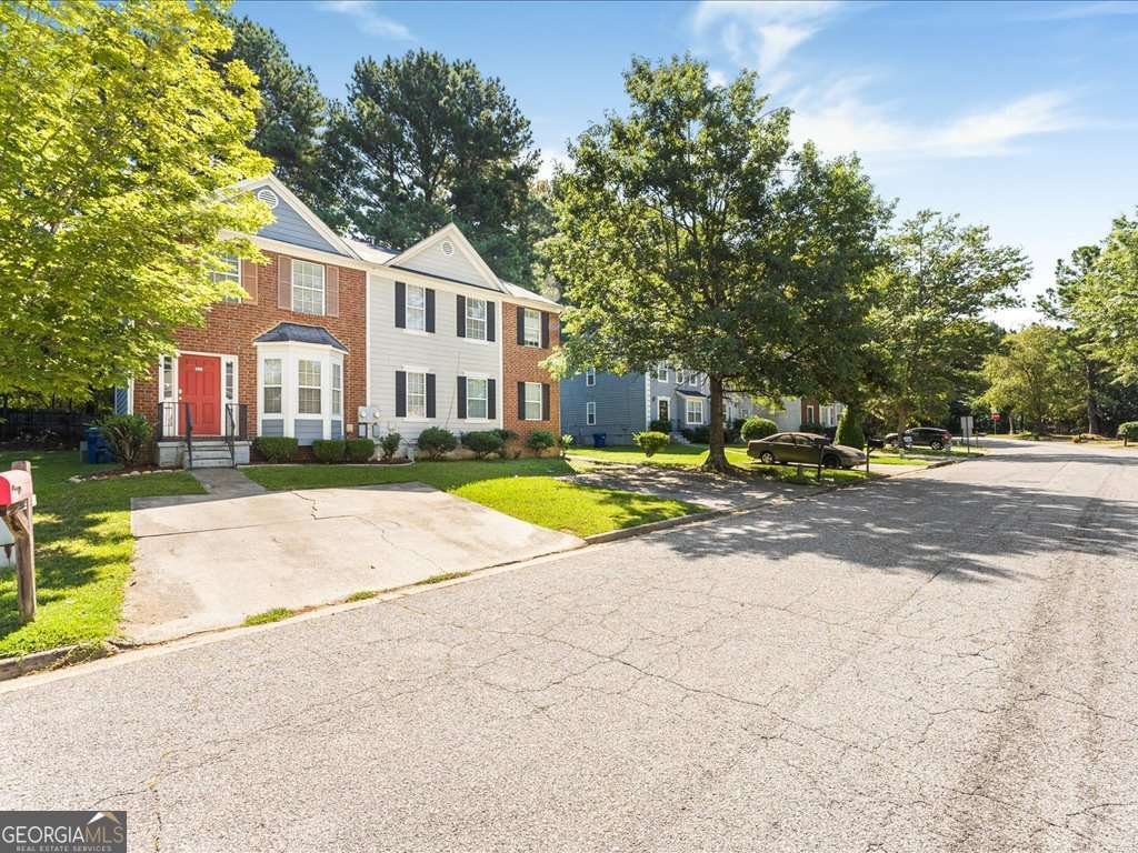 5910 Hampton Court Atlanta - 2