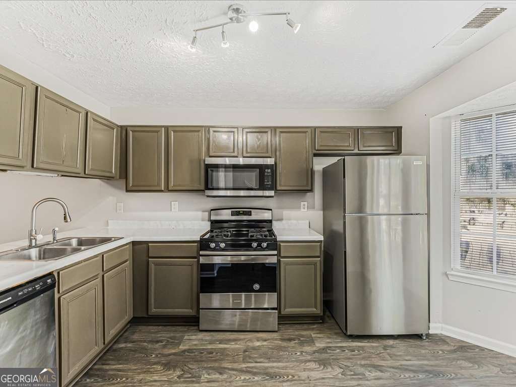 5910 Hampton Court Atlanta - 7