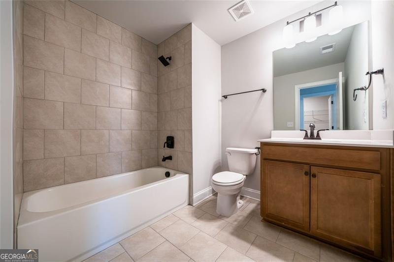 3664 THORNHILL Court Douglasville - 27