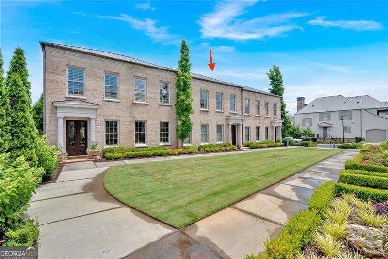 102 Grand Crescent Alpharetta - main photo