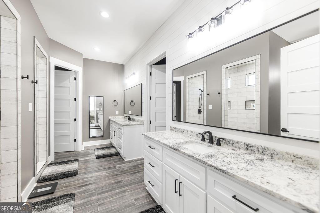 379 Horseshoe Bend Road Montezuma - 22