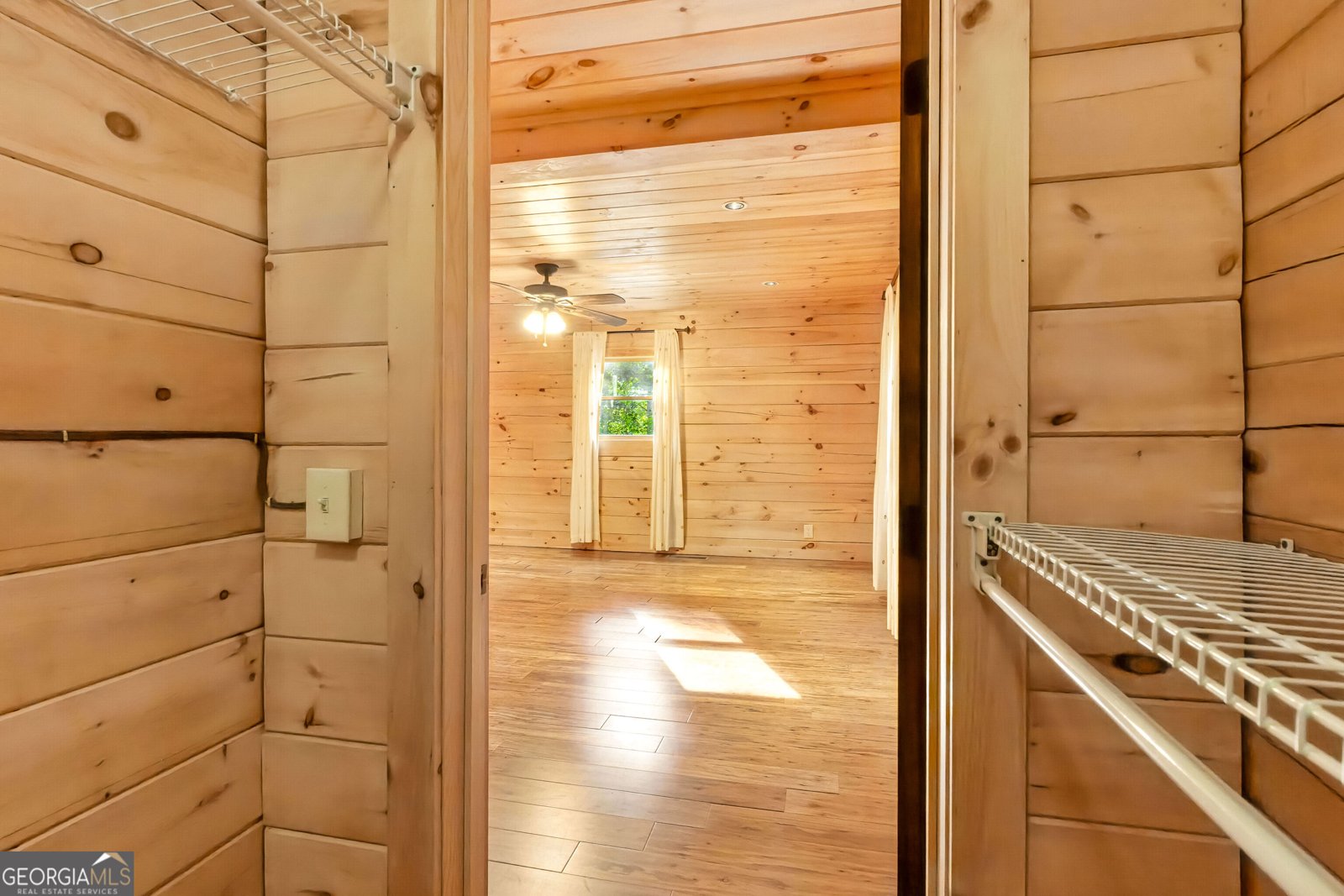 4947 Weaver Road Gainesville - 45