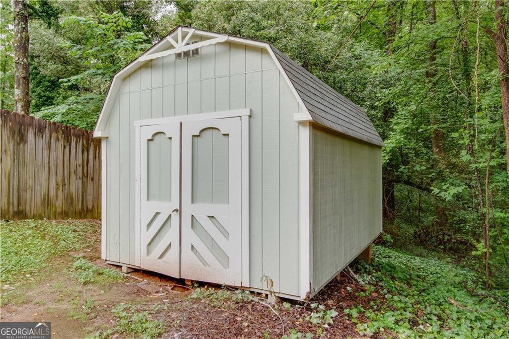 3960 Rocmar Drive Snellville - 33