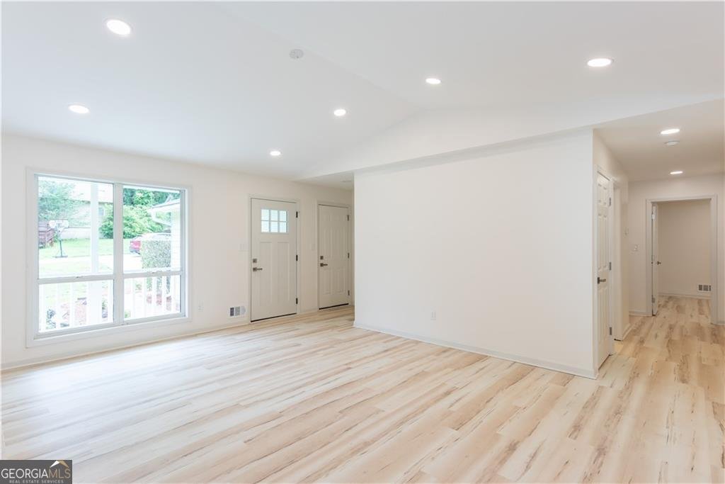 3960 Rocmar Drive Snellville - 6