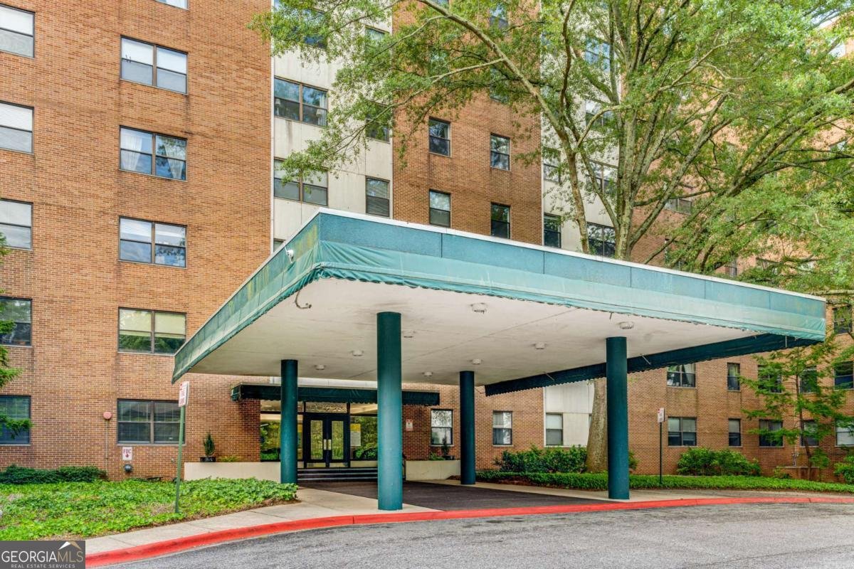 2965 Pharr Court South Atlanta - 14