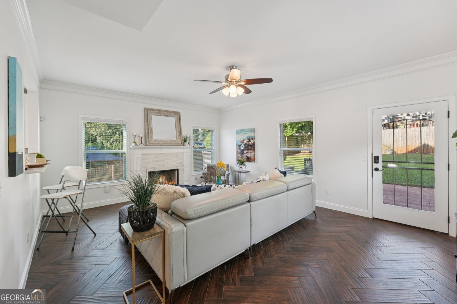 632 Warren Avenue Scottdale - 12