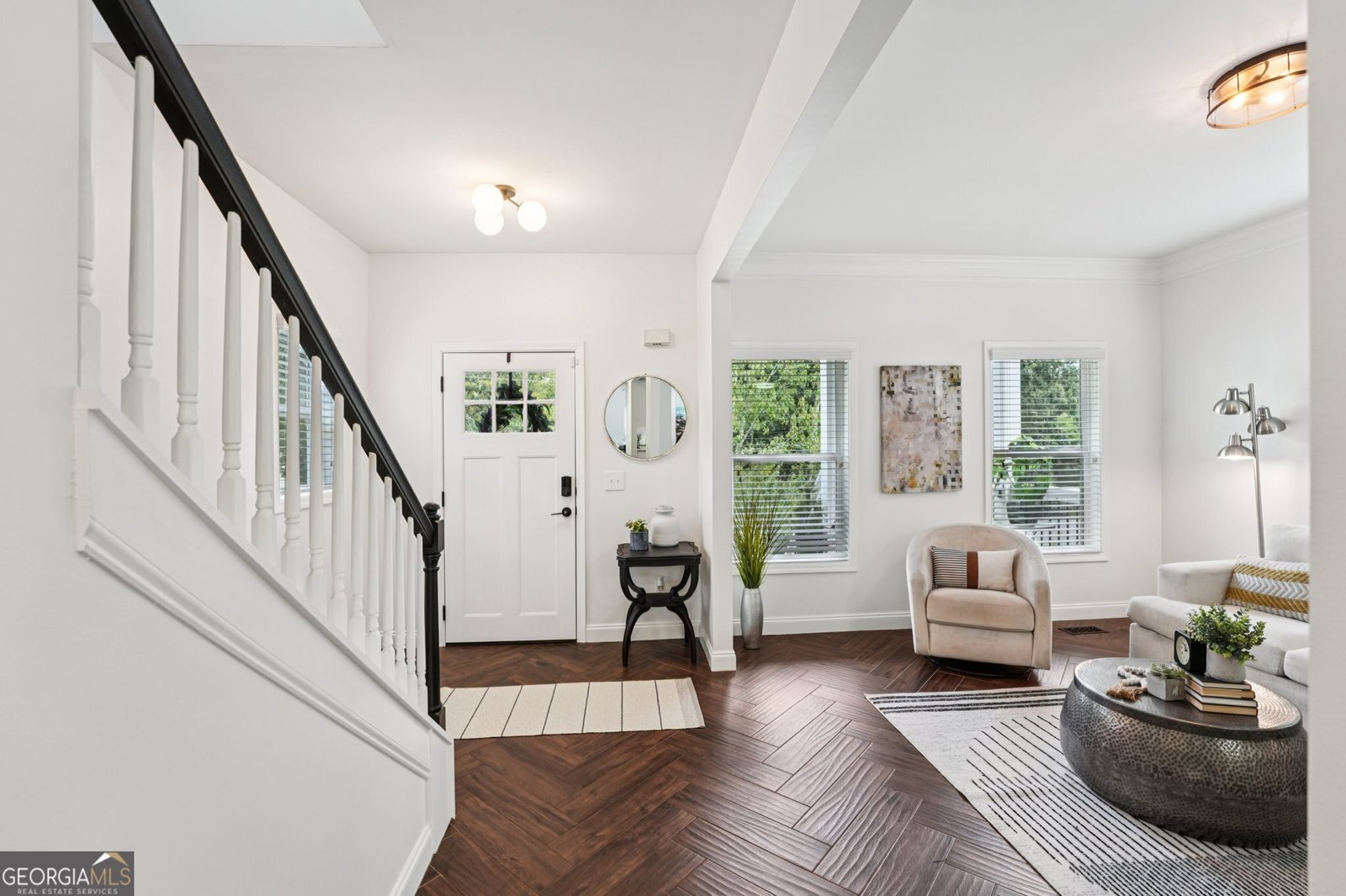 632 Warren Avenue Scottdale - 2