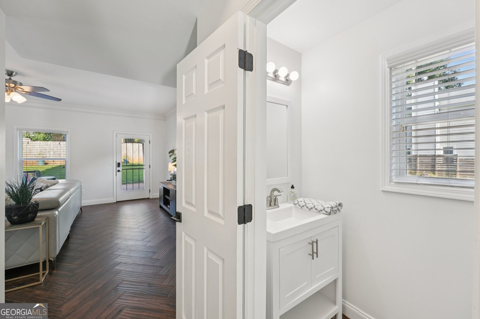 632 Warren Avenue Scottdale - 9