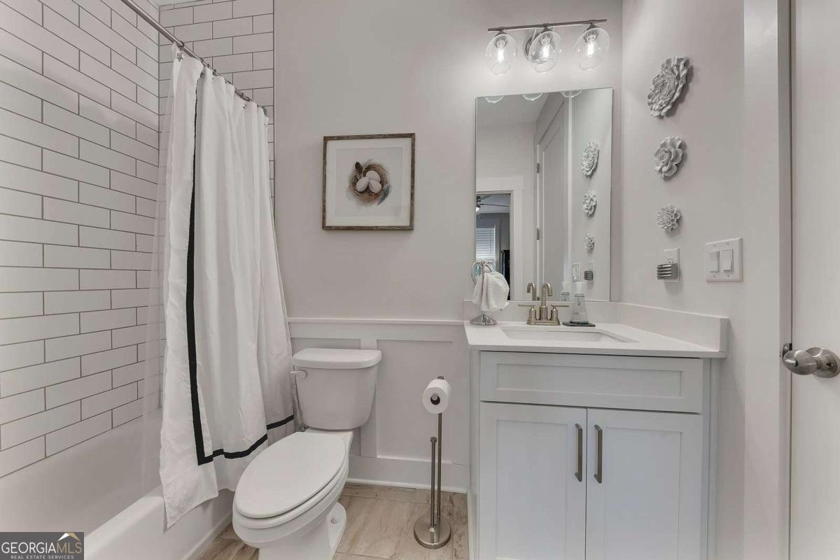 967 On Main Drive Woodstock - 12