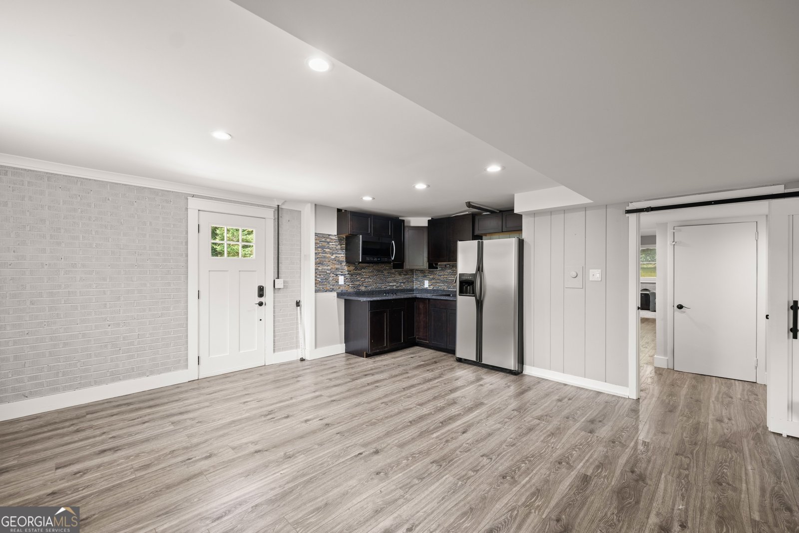 650 Blueridge Avenue Gainesville - 35