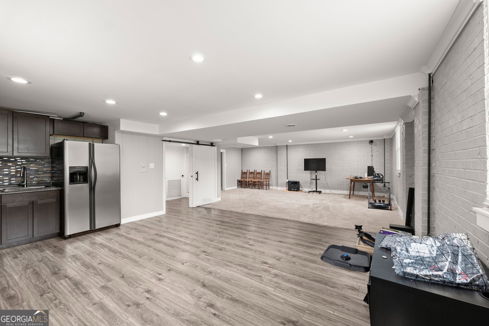 650 Blueridge Avenue Gainesville - 37
