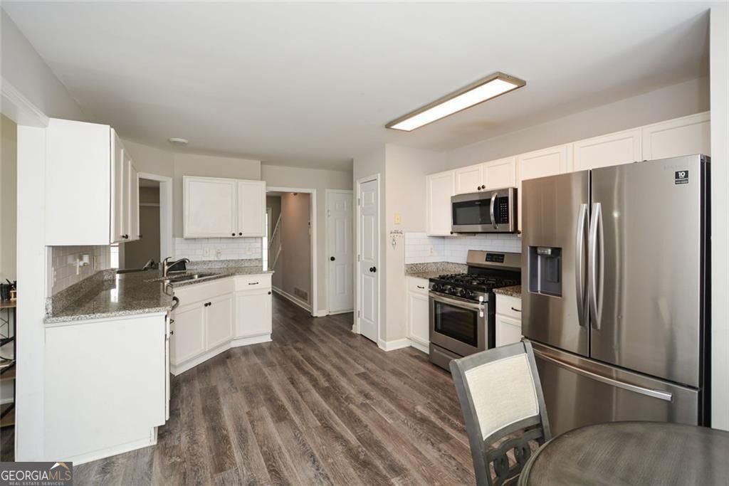 581 Victorian Circle Dallas - 12