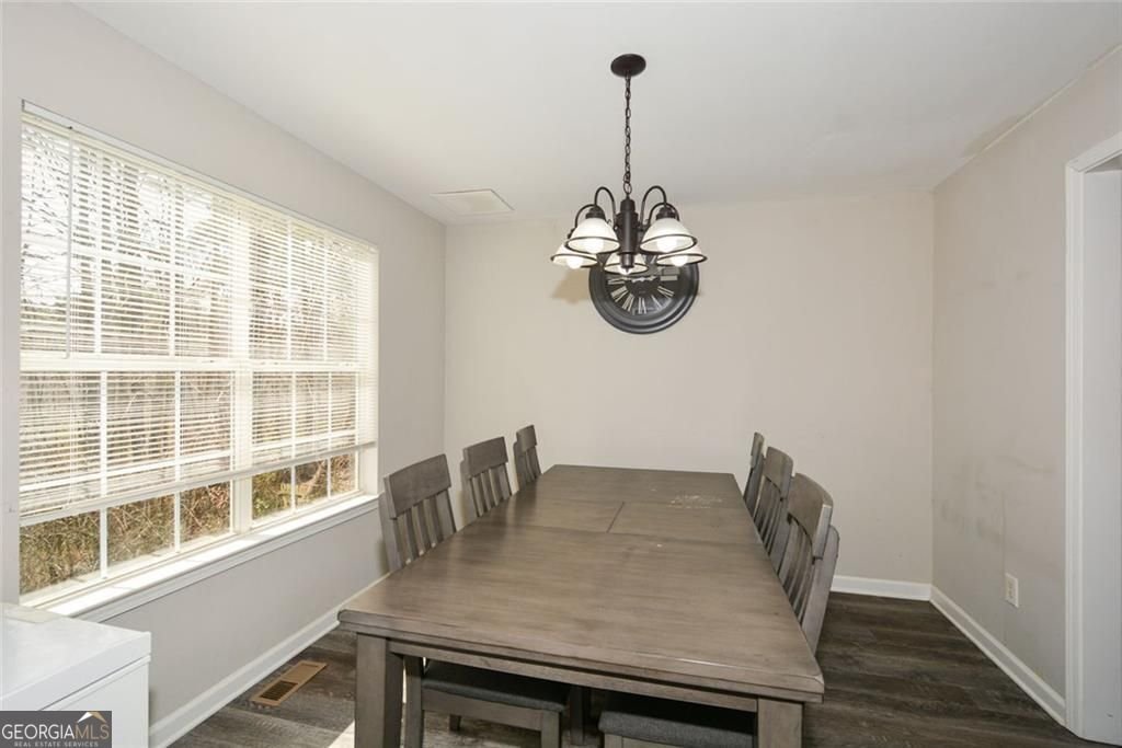 581 Victorian Circle Dallas - 17