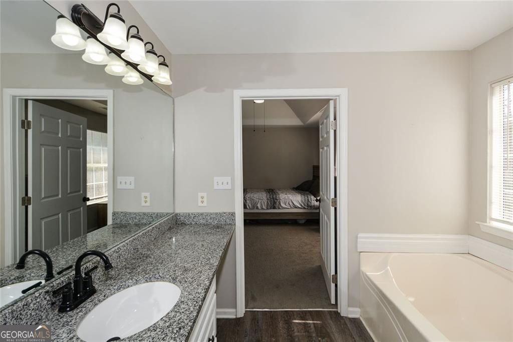 581 Victorian Circle Dallas - 29