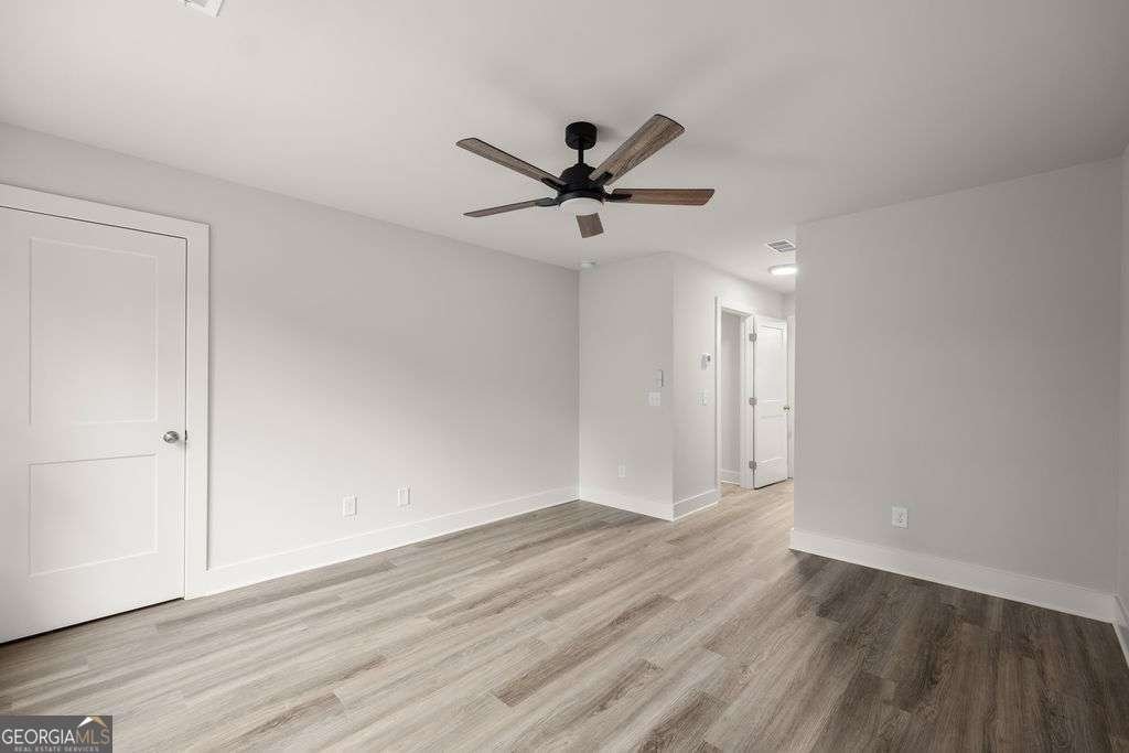 6035 Lakeside Court Gainesville - 15