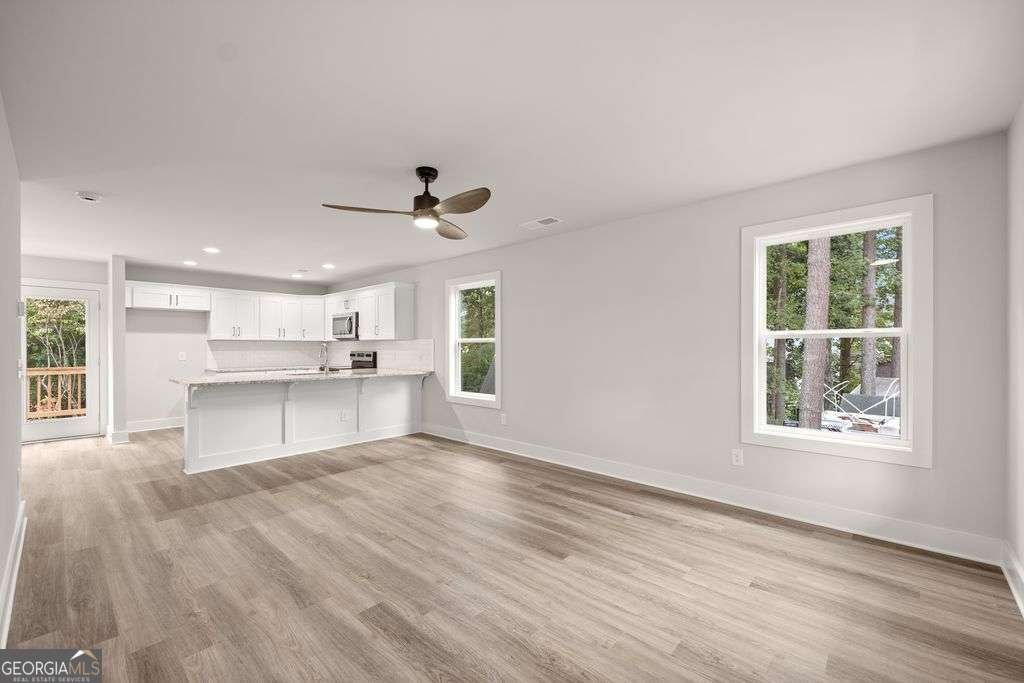 6035 Lakeside Court Gainesville - 4