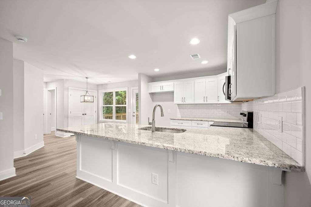 6035 Lakeside Court Gainesville - 7