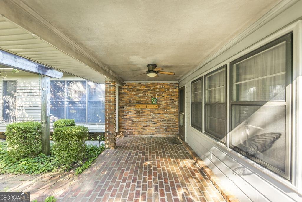 504 Park Avenue Fort Valley - 32