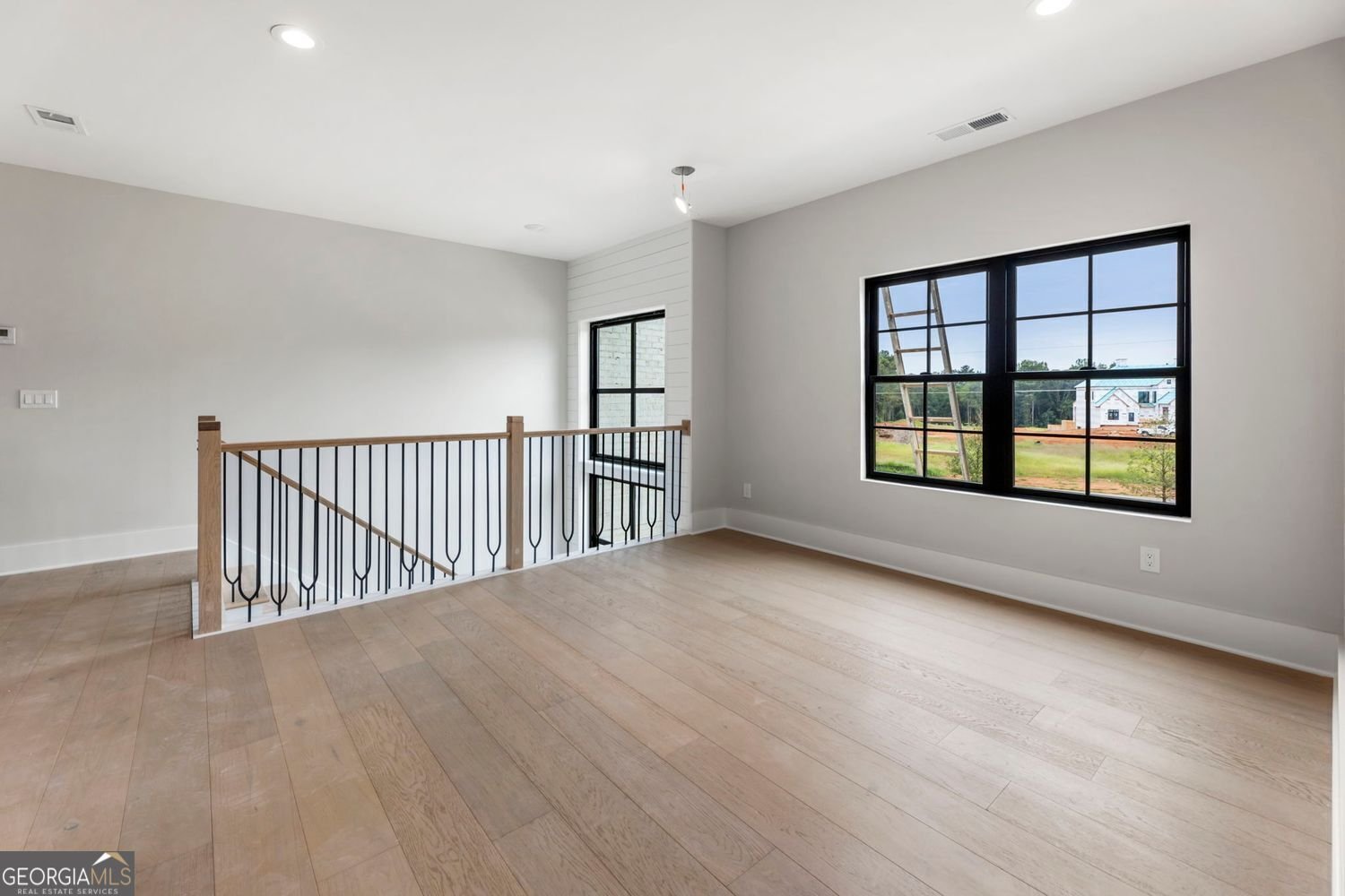 15794 Thompson Road Milton - 37
